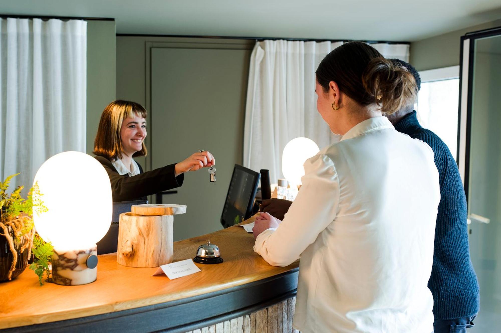 Cit'Hotel Le Relais Du Boisniard Chambretaud Esterno foto